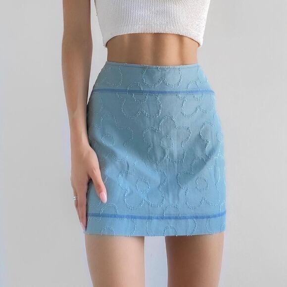 NEW Urban Outfitters Sky Blue Mod Floral Textured Mini Skirt Large - Picture 8 of 8